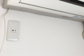 専用コンセントの有無と電圧